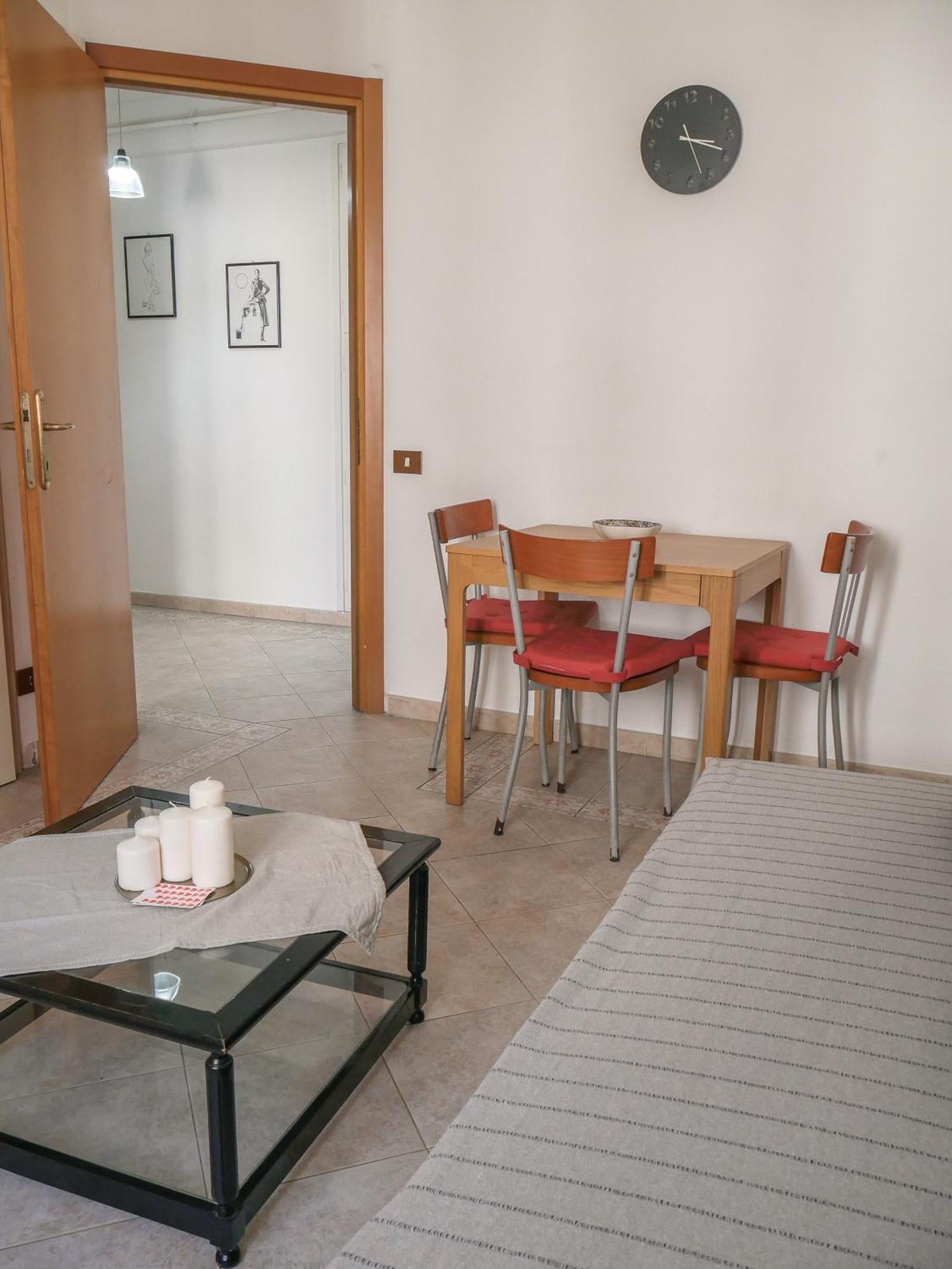 Modern 1 Bedroom Near Metro Rome Exterior photo