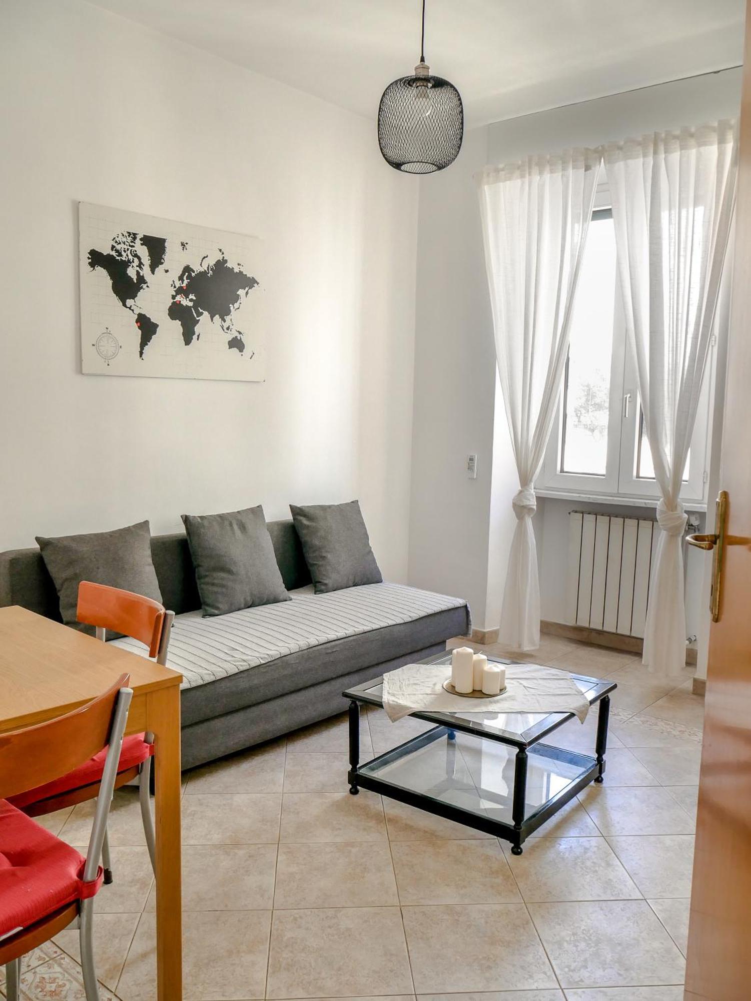 Modern 1 Bedroom Near Metro Rome Exterior photo